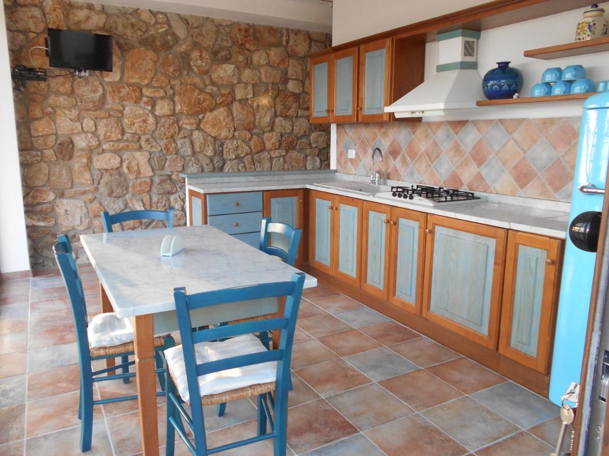 Villatramontistella Suite Каполивери Екстериор снимка